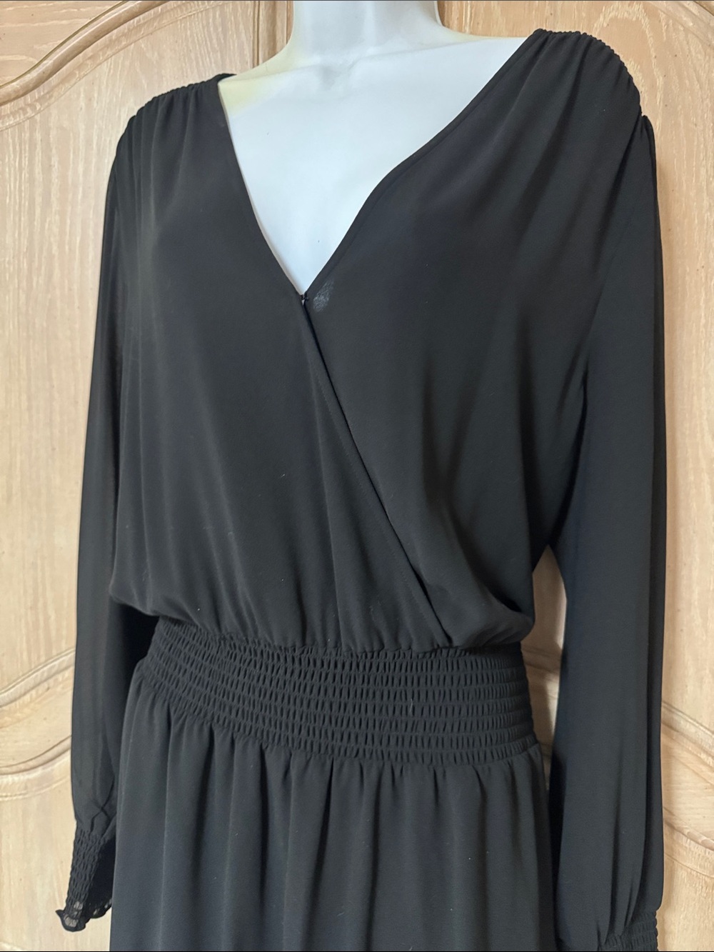 NEW MICHAEL Michael Kors Black Long-Sleeve Smocked Waist Tiered Dress - Picture 5 of 11